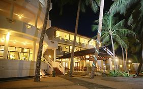 Oasey Beach Hotel